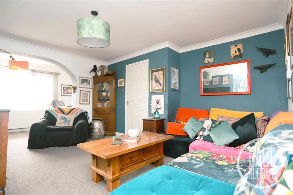 Property photo 3 of 21 Img_9702-2.Jpg