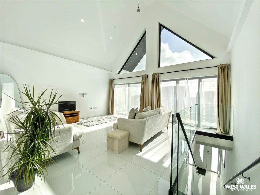 Property photo 2 of 30 Img_9141.Jpg