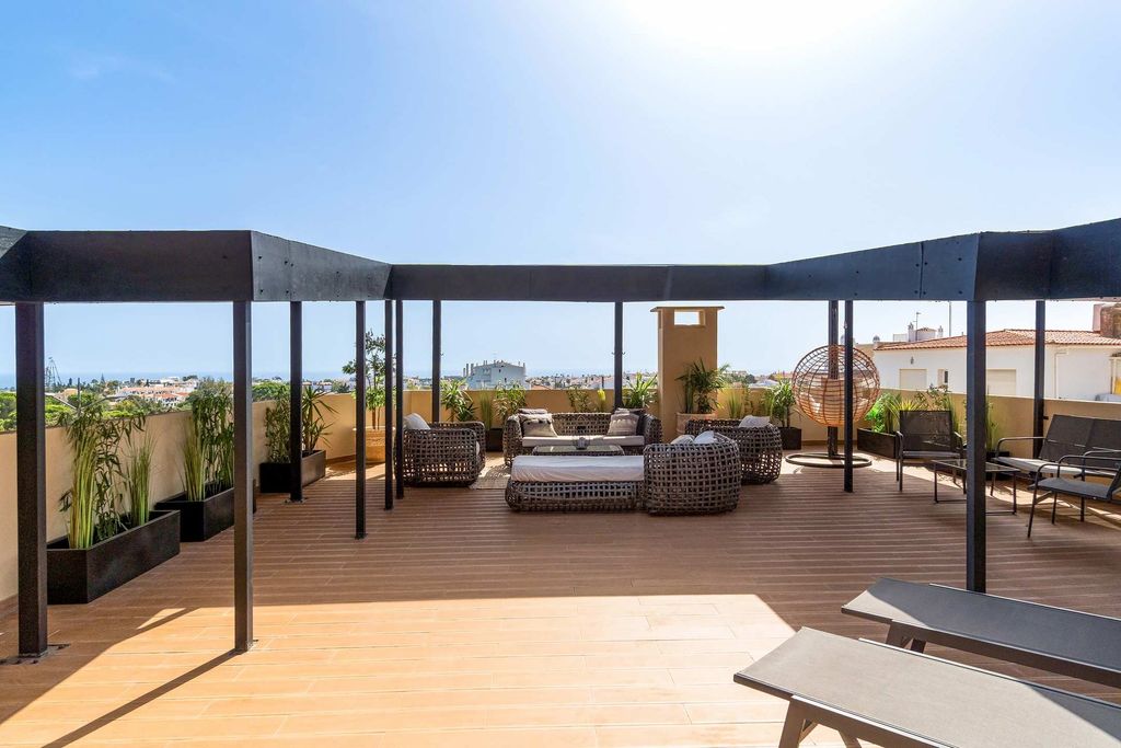 Property photo 1 of 31 Renovated 1+1 Bedroom Penthouse With Large Private Terrace, Pool And Sea Views
