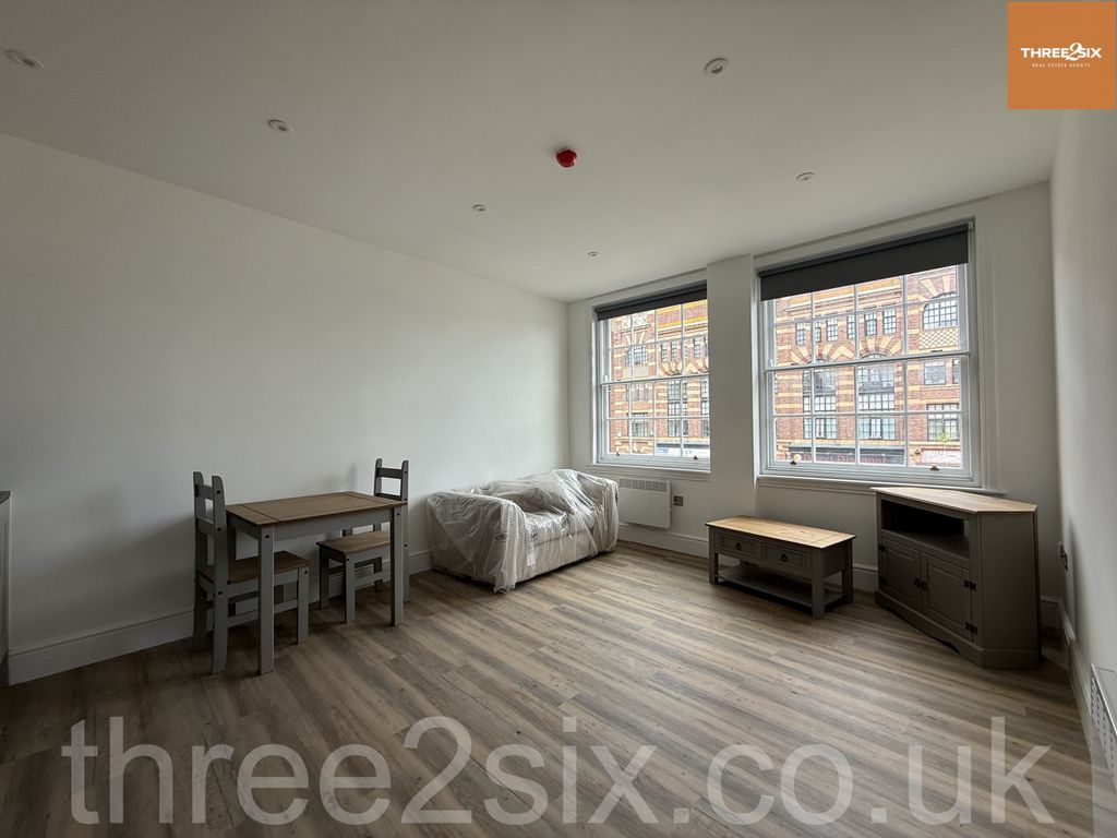 Property photo 2 of 5 Gallery