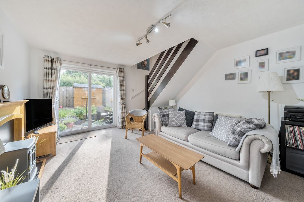 Property photo 2 of 13