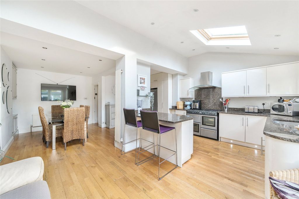 Property photo 3 of 15 Picture No. 09