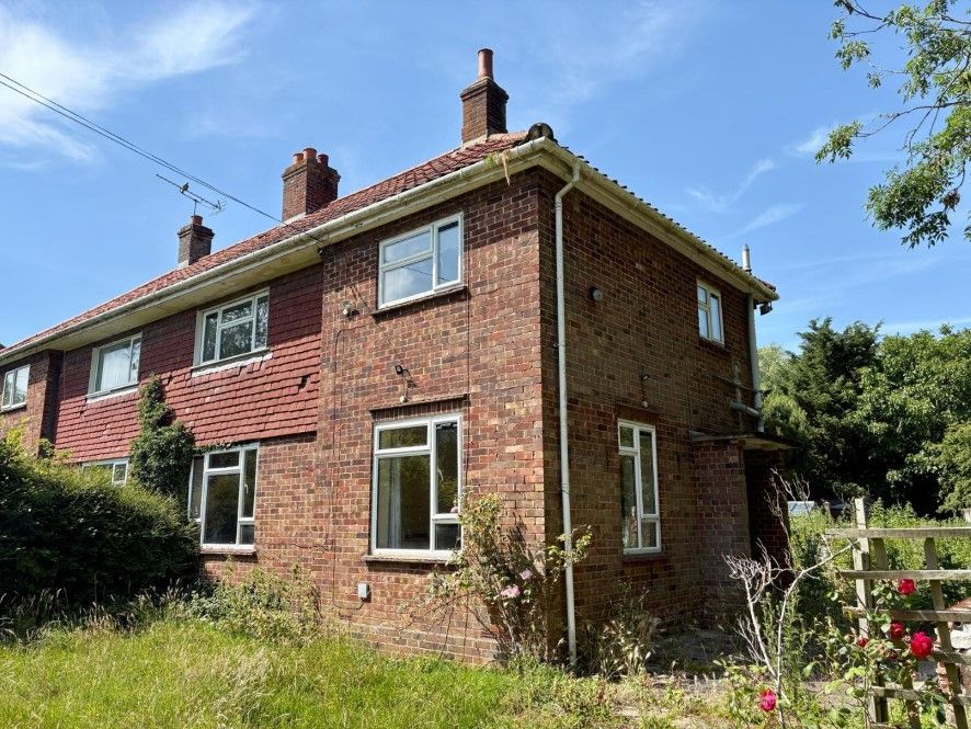 Property photo 1 of 32