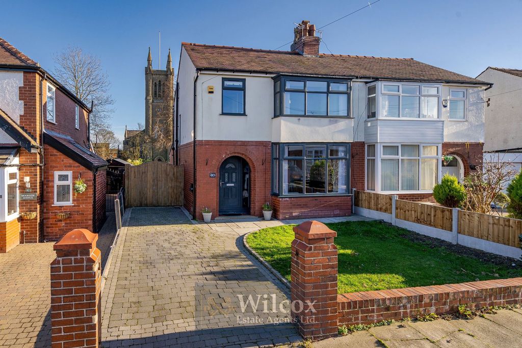 Property photo 1 of 27