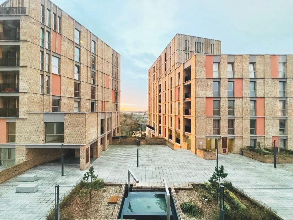 Property photo 2 of 13 Photo 6