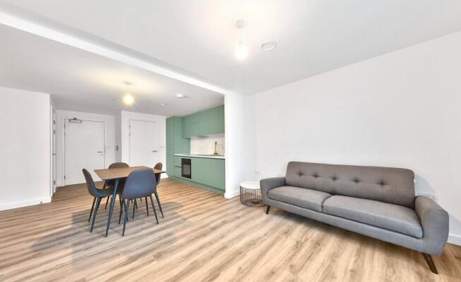 Property photo 1 of 7