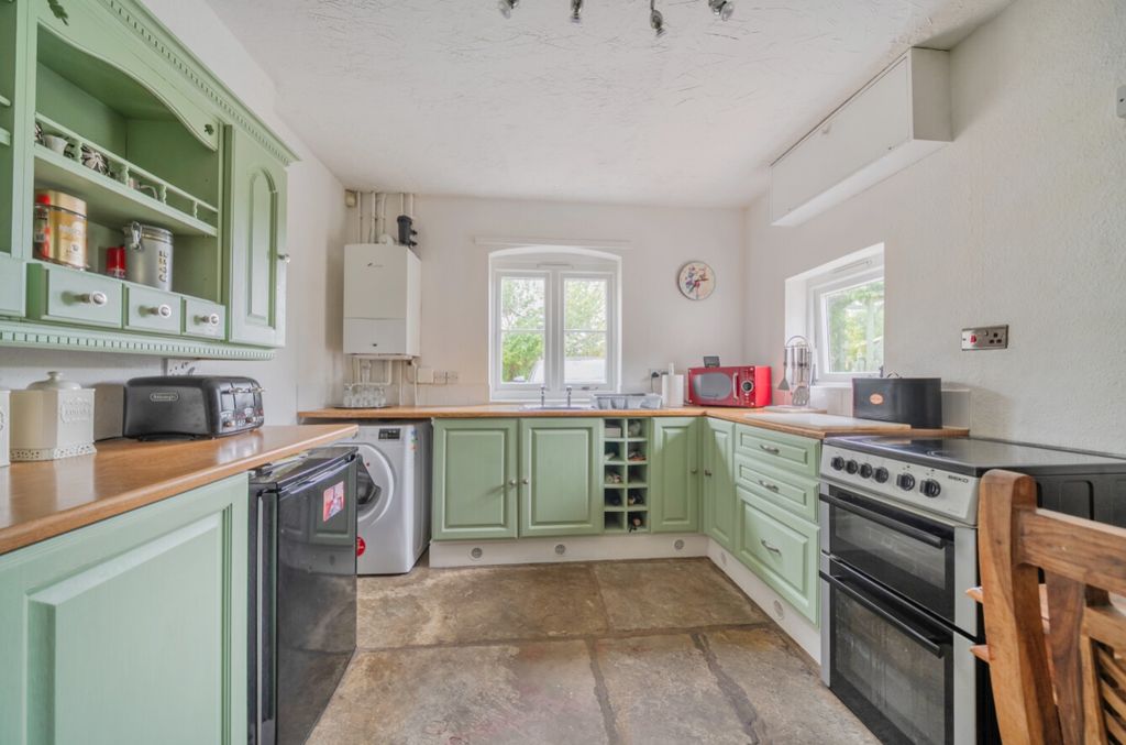 Property photo 3 of 15 1499234 (6)