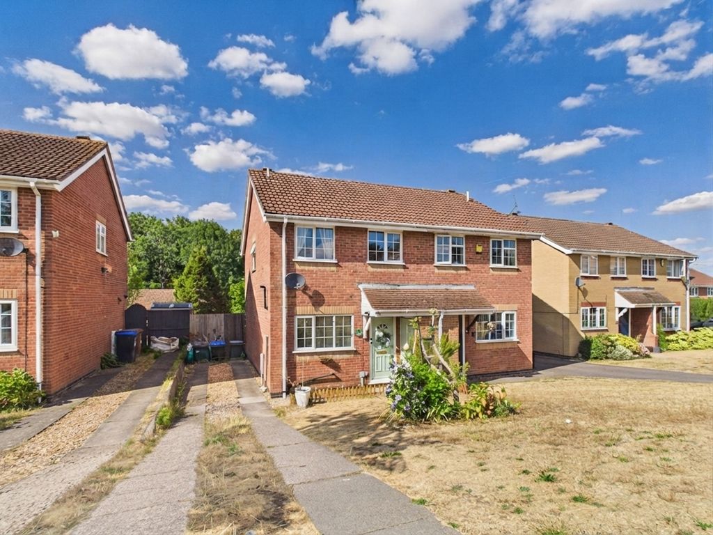 Property photo 1 of 15 Harksome Hill