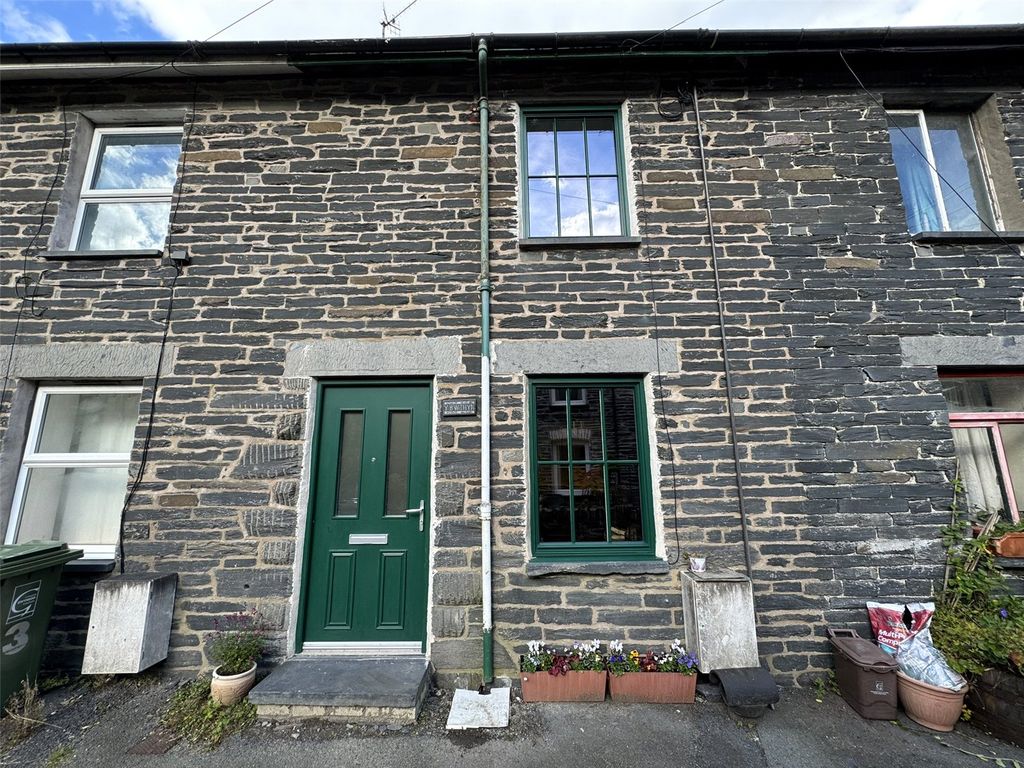 Property photo 1 of 17 Picture No. 01