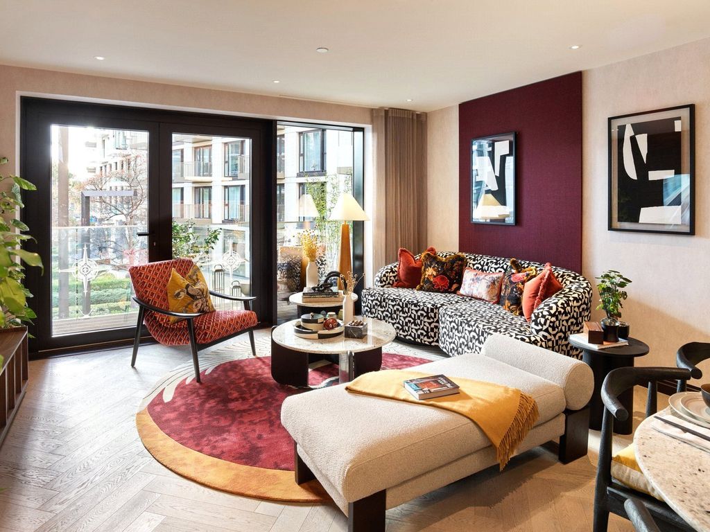 Property photo 1 of 14 Show Home Lounge