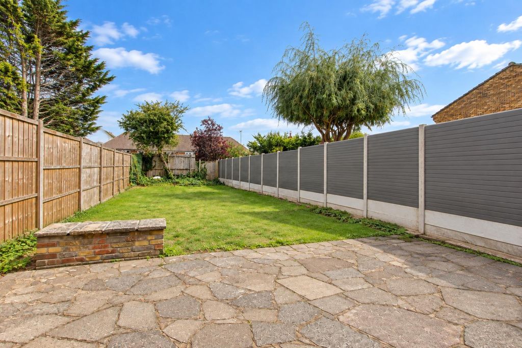 Property photo 3 of 9 0826Ea35-d97F-434F-A49E-56303F2633Fa.Png