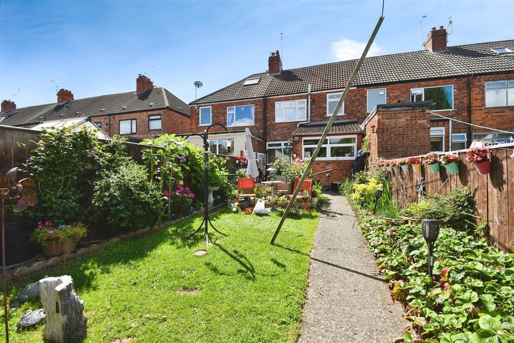 Property photo 2 of 12 Cb2c9239-110 20Willerby 20rd 20 289 29.Jpg