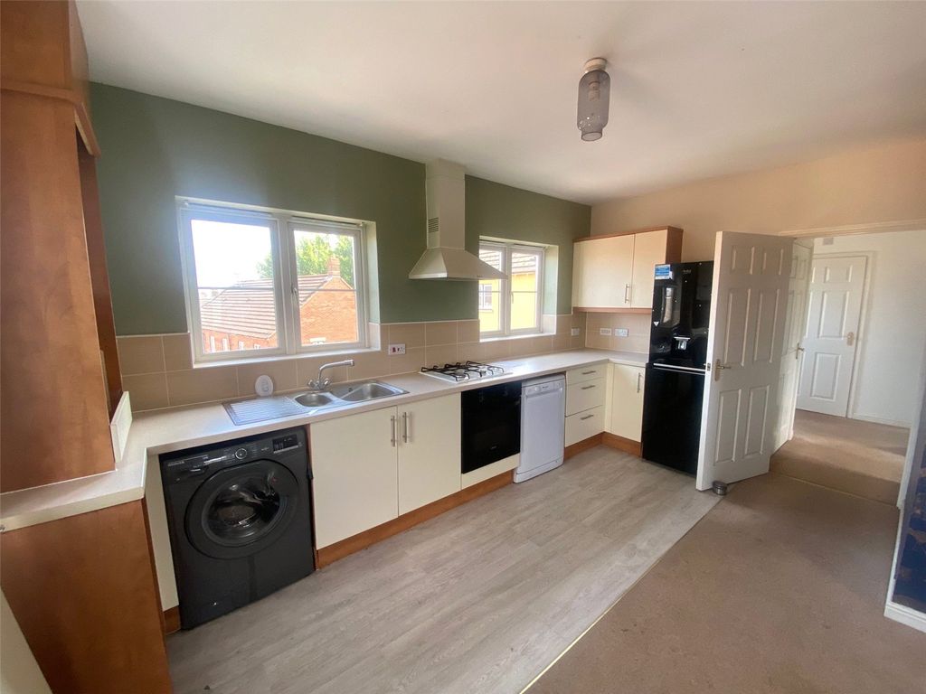 Property photo 2 of 8 Picture No. 05