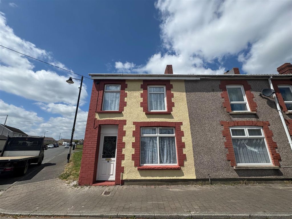 Property photo 1 of 27 8 1.Jpg