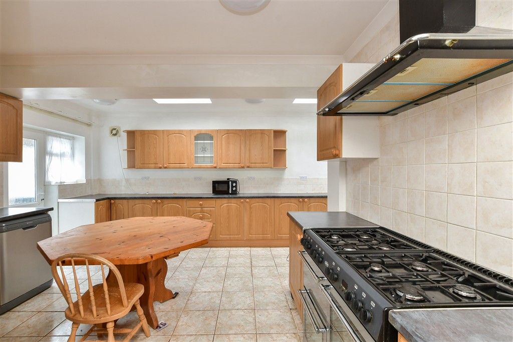 Property photo 3 of 12 Kitchen/Diner