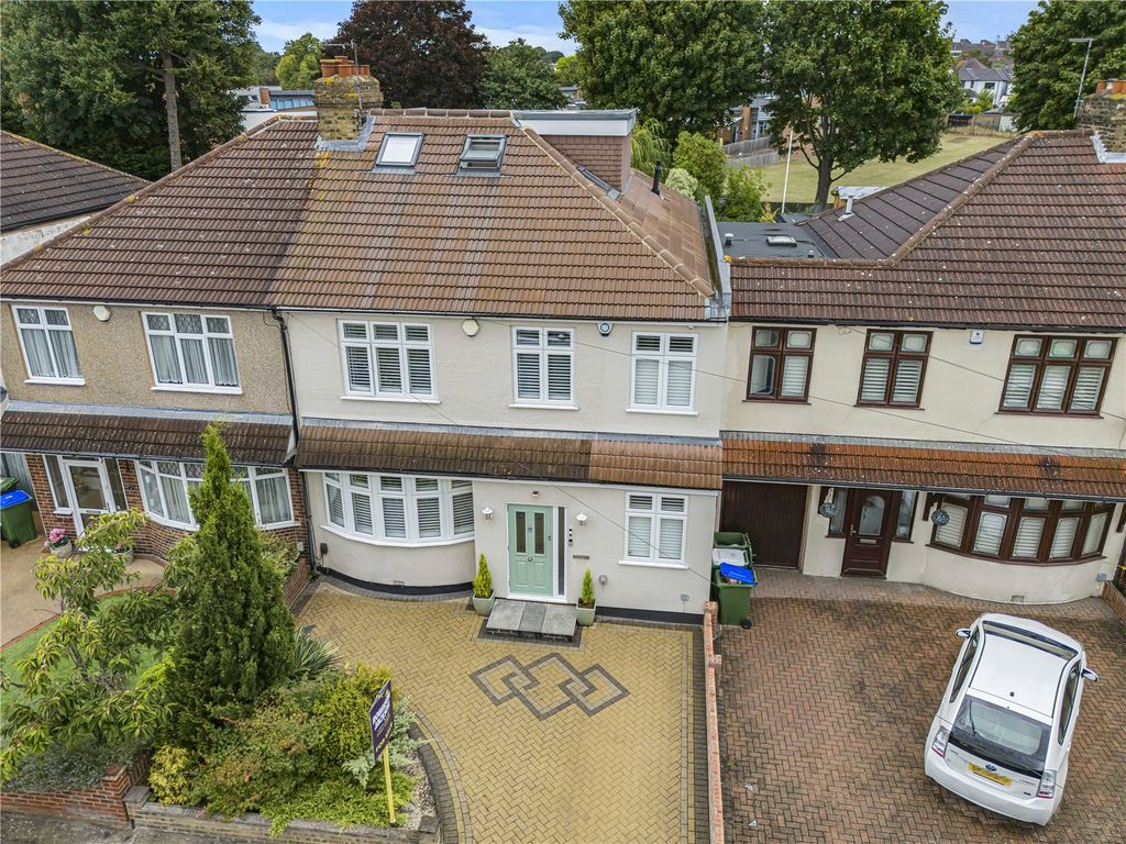 Property photo 3 of 31 Front Arial