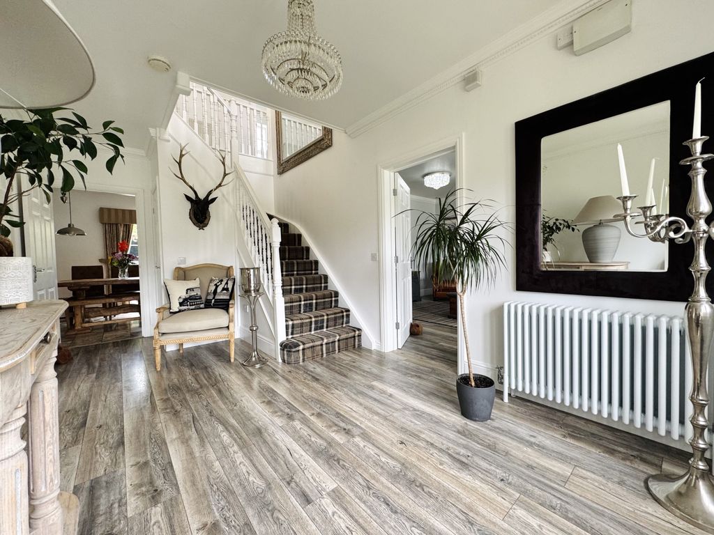Property photo 3 of 43 Img_5807
