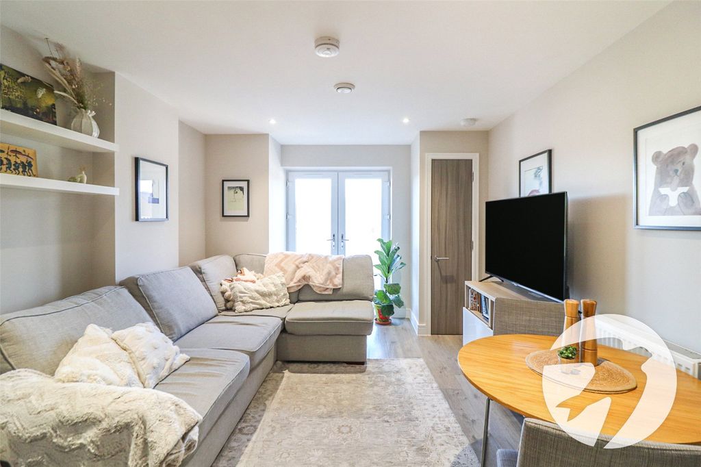 Property photo 3 of 25 Picture No. 45