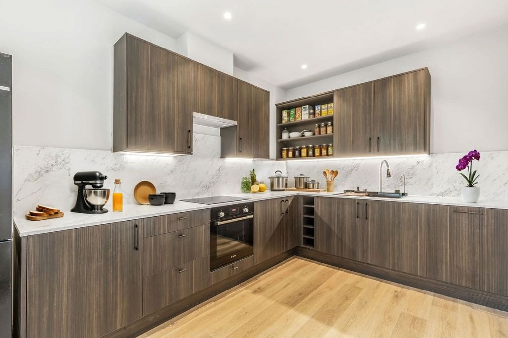 Property photo 2 of 6 3.-Kitchen