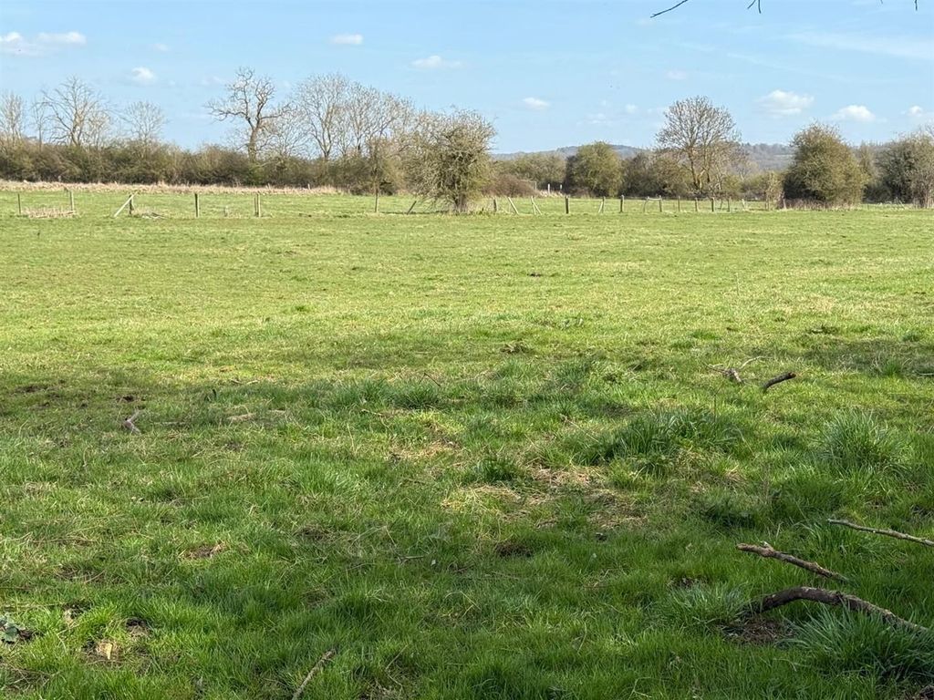 Property photo 1 of 12 276778.Jpg