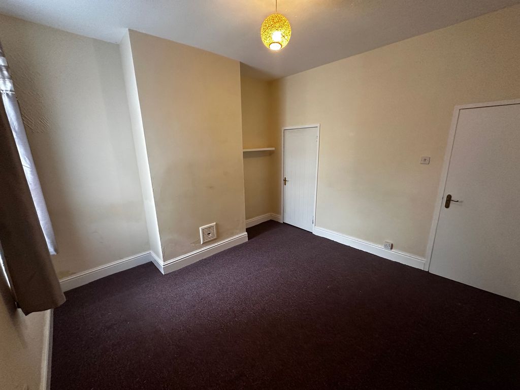 Property photo 1 of 11 Image