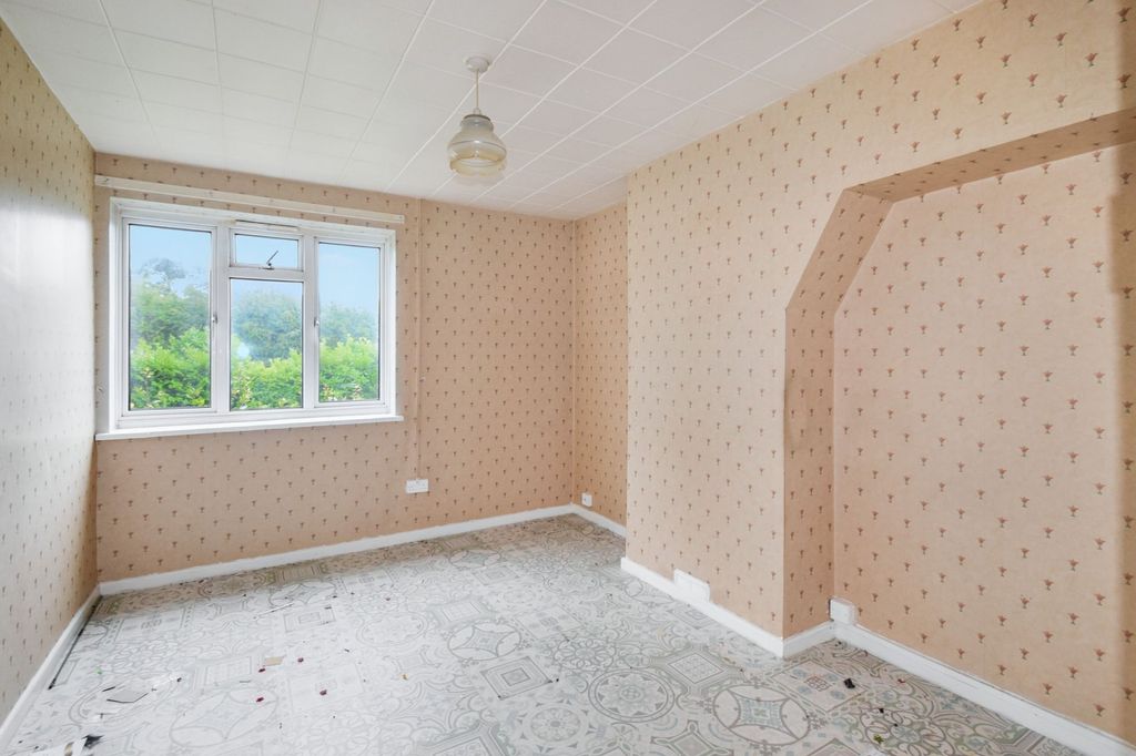 Property photo 3 of 18 4 Sir Edward Stracey Road, Rackheath, Norwich, Nr13 6Pp