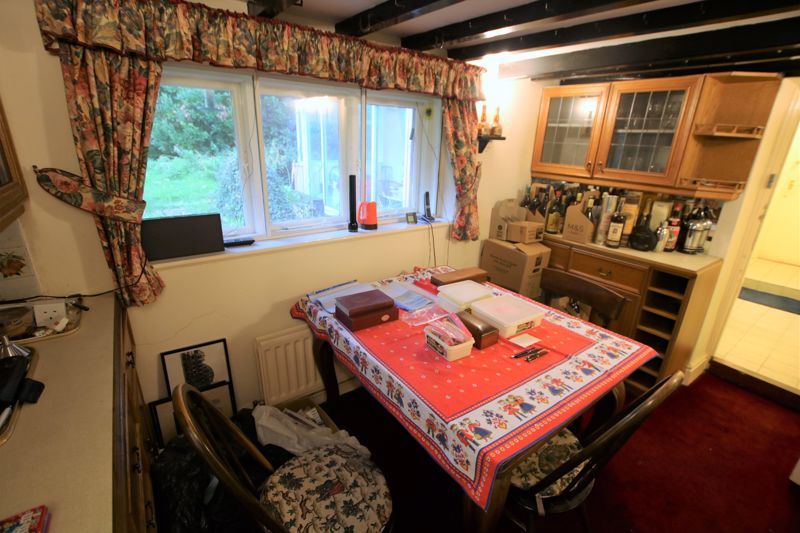 Property photo 3 of 38 Photo 12