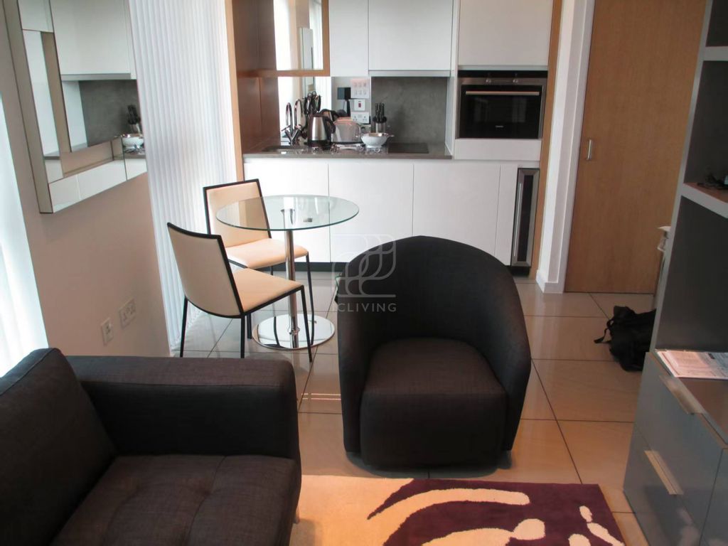 Property photo 2 of 10 Gallery