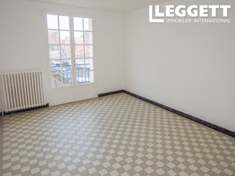 Property photo 3 of 10