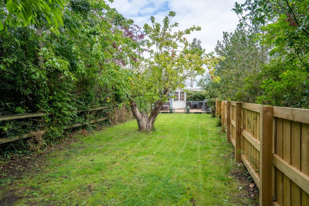 Property photo 2 of 19 TV-5.Jpg