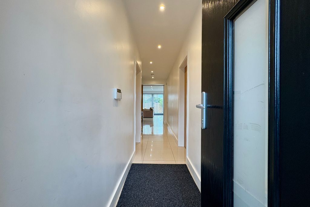 Property photo 3 of 24 Img_4014
