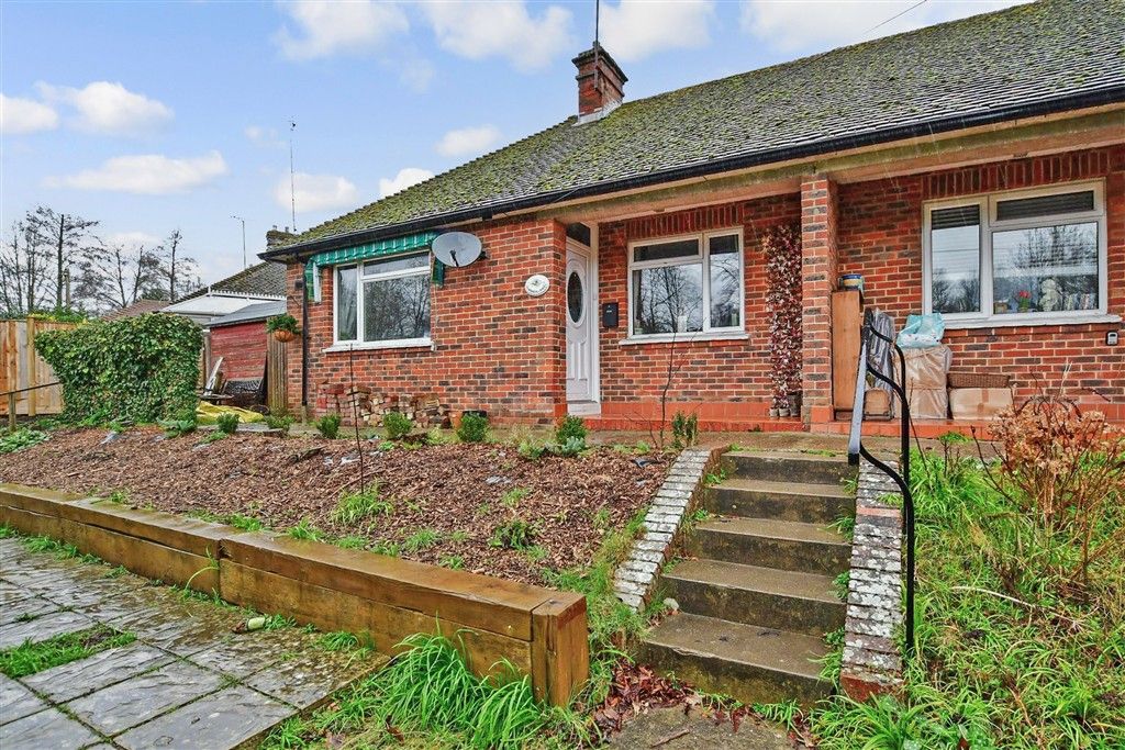 Property photo 1 of 10 Front