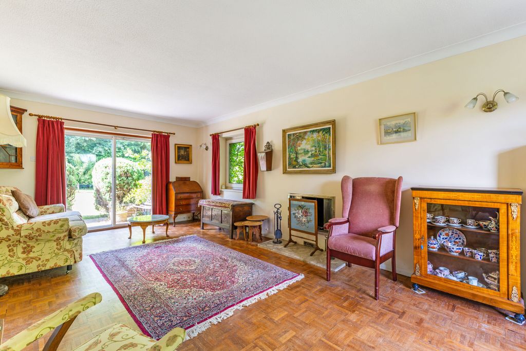 Property photo 2 of 16