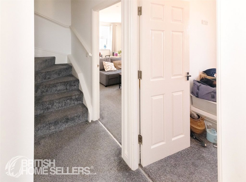 Property photo 2 of 12 Picture No. 05