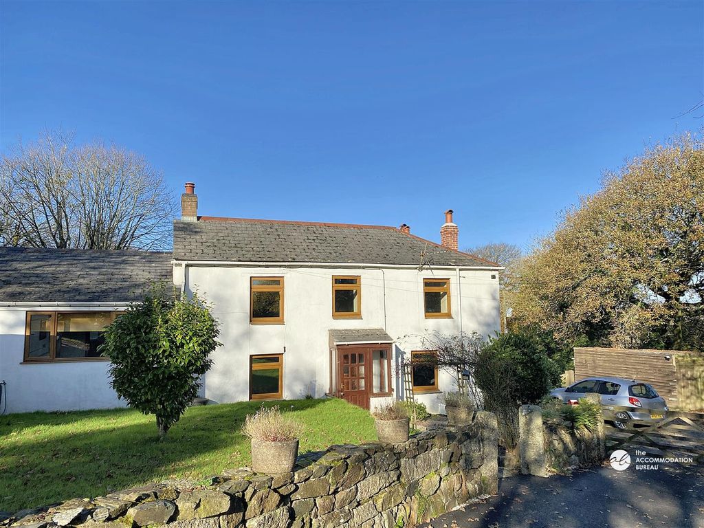 Property photo 1 of 17 Exterior