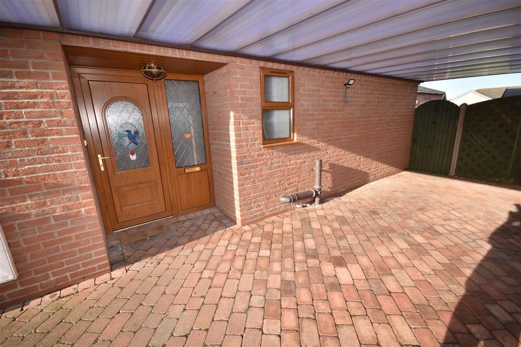 Property photo 3 of 16 Accommodation