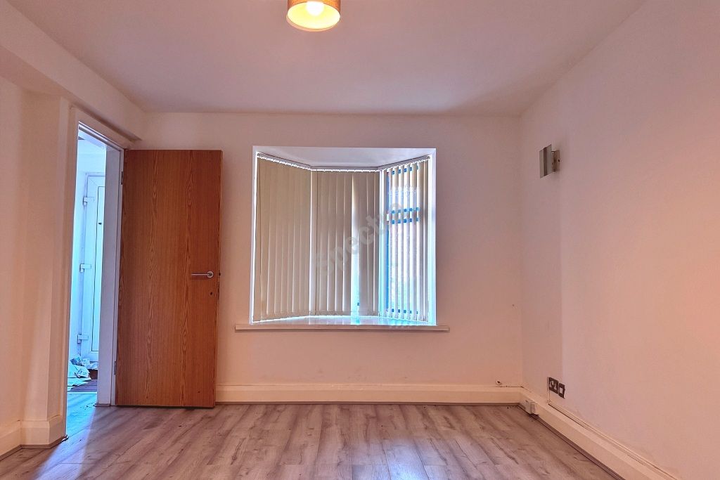 Property photo 2 of 26 Gallery