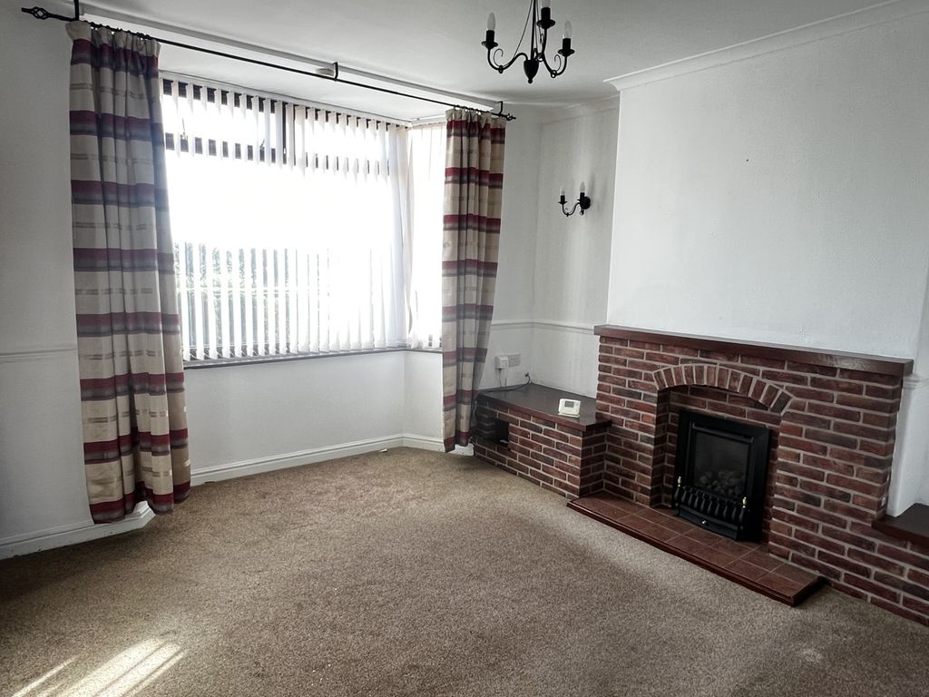 Property photo 2 of 8 01F9B5Ed-6064-4Ef8-9725-99Dfc477d386