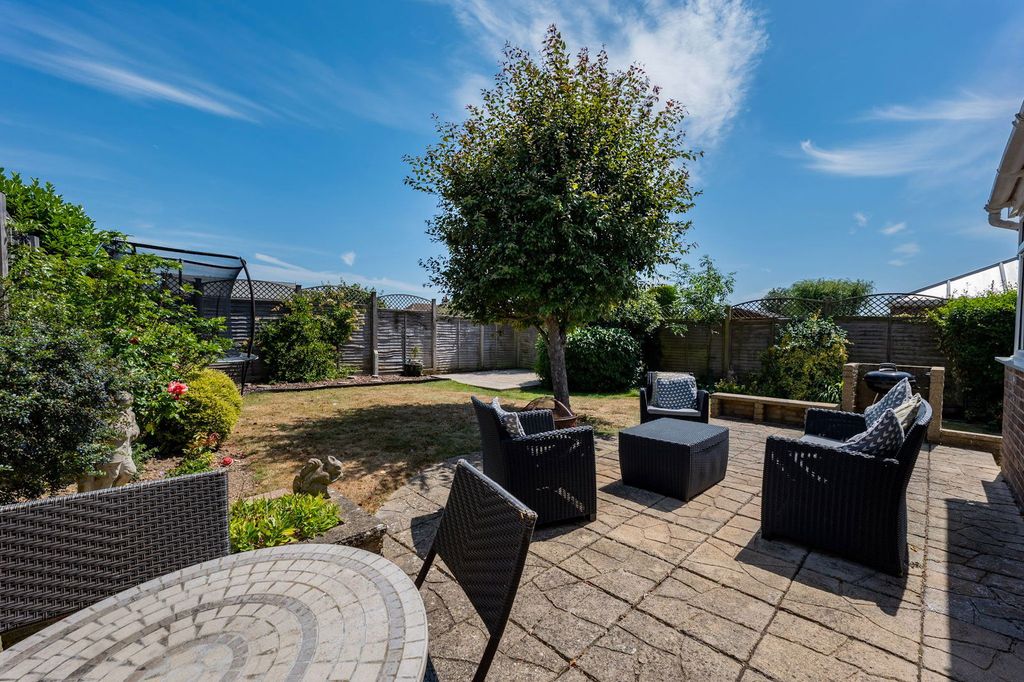 Property photo 2 of 14