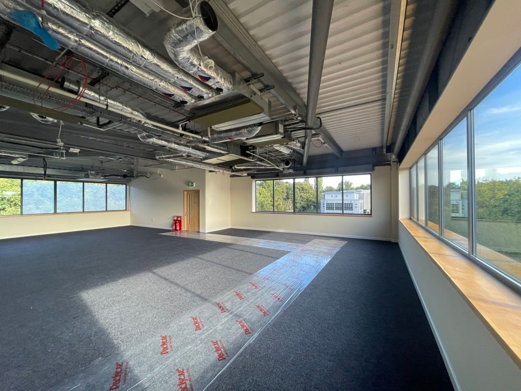 Property photo 3 of 8 Photo 7