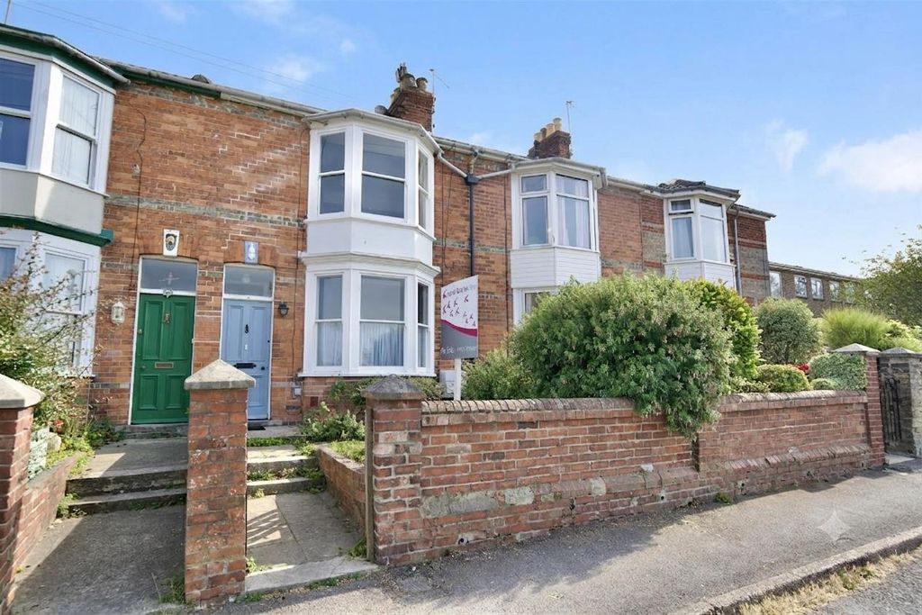 Property photo 1 of 17 Gemini_Generated_Image_62ch9762ch9762ch.Png