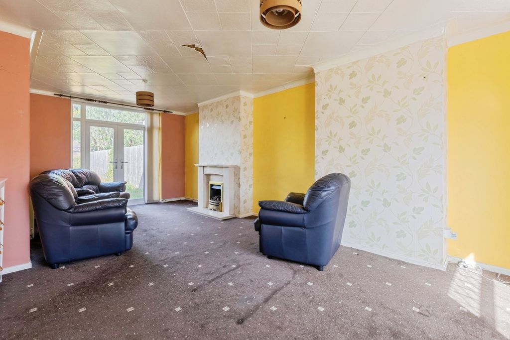 Property photo 3 of 19 Pbox-Img.Jpg