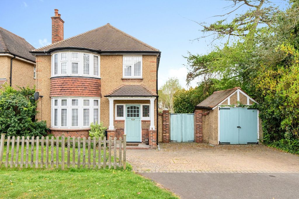 Property photo 1 of 22