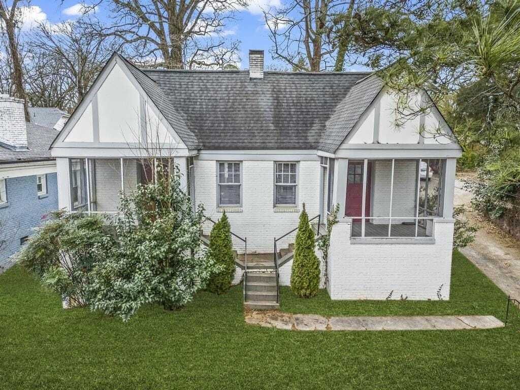 Property photo 1 of 22