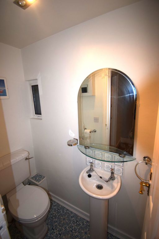 Property photo 2 of 13 Gallery