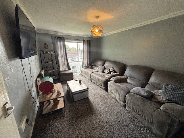 Property photo 2 of 7 Picture No. 01