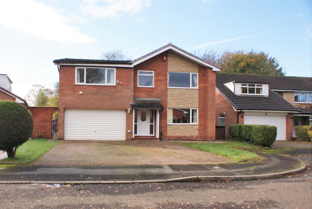 Property photo 1 of 40
