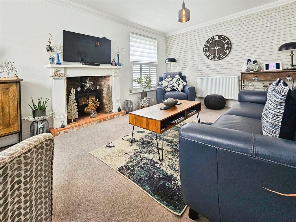Property photo 3 of 22 Picture No. 54