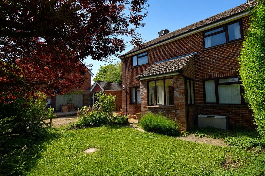 Property photo 1 of 14 Picture No. 24