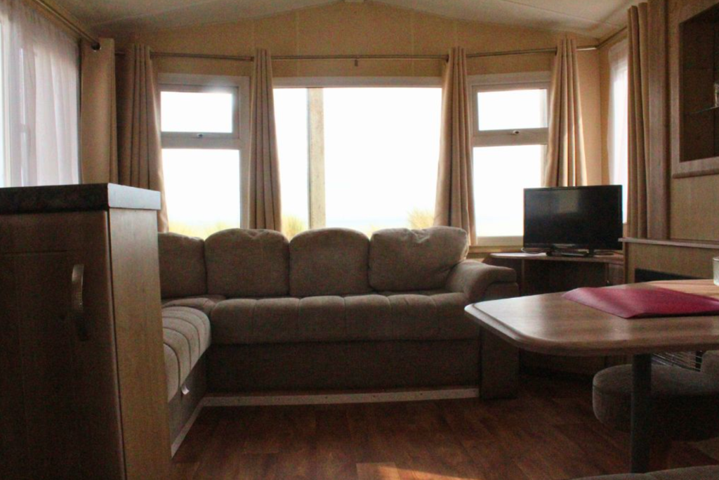 Property photo 2 of 7 2